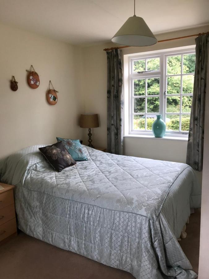 High Mead Bed and Breakfast Woodsford Exteriör bild