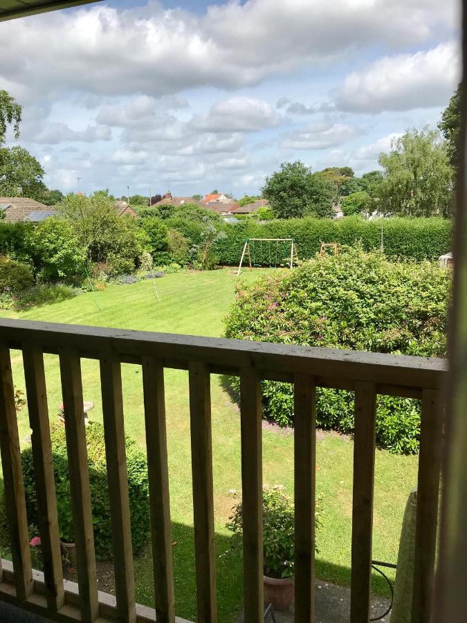 High Mead Bed and Breakfast Woodsford Exteriör bild