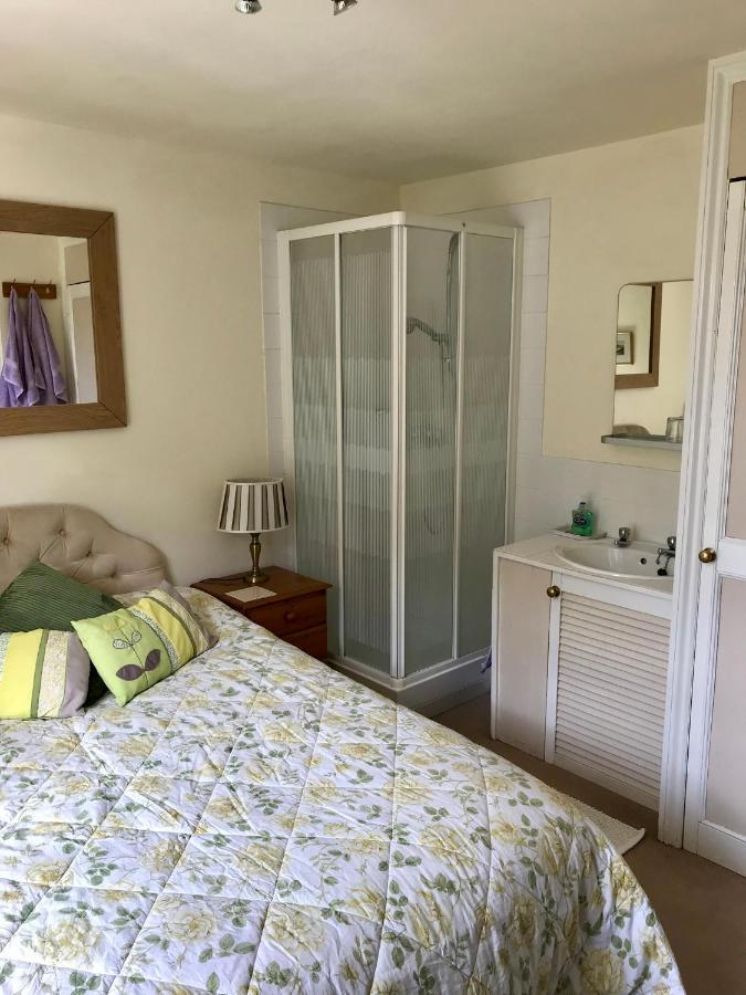 High Mead Bed and Breakfast Woodsford Exteriör bild